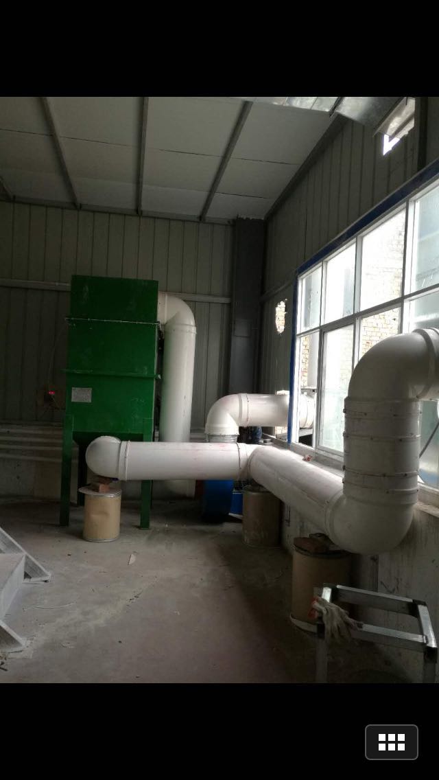 湖北鑫元塑料厂除尘设备工程1