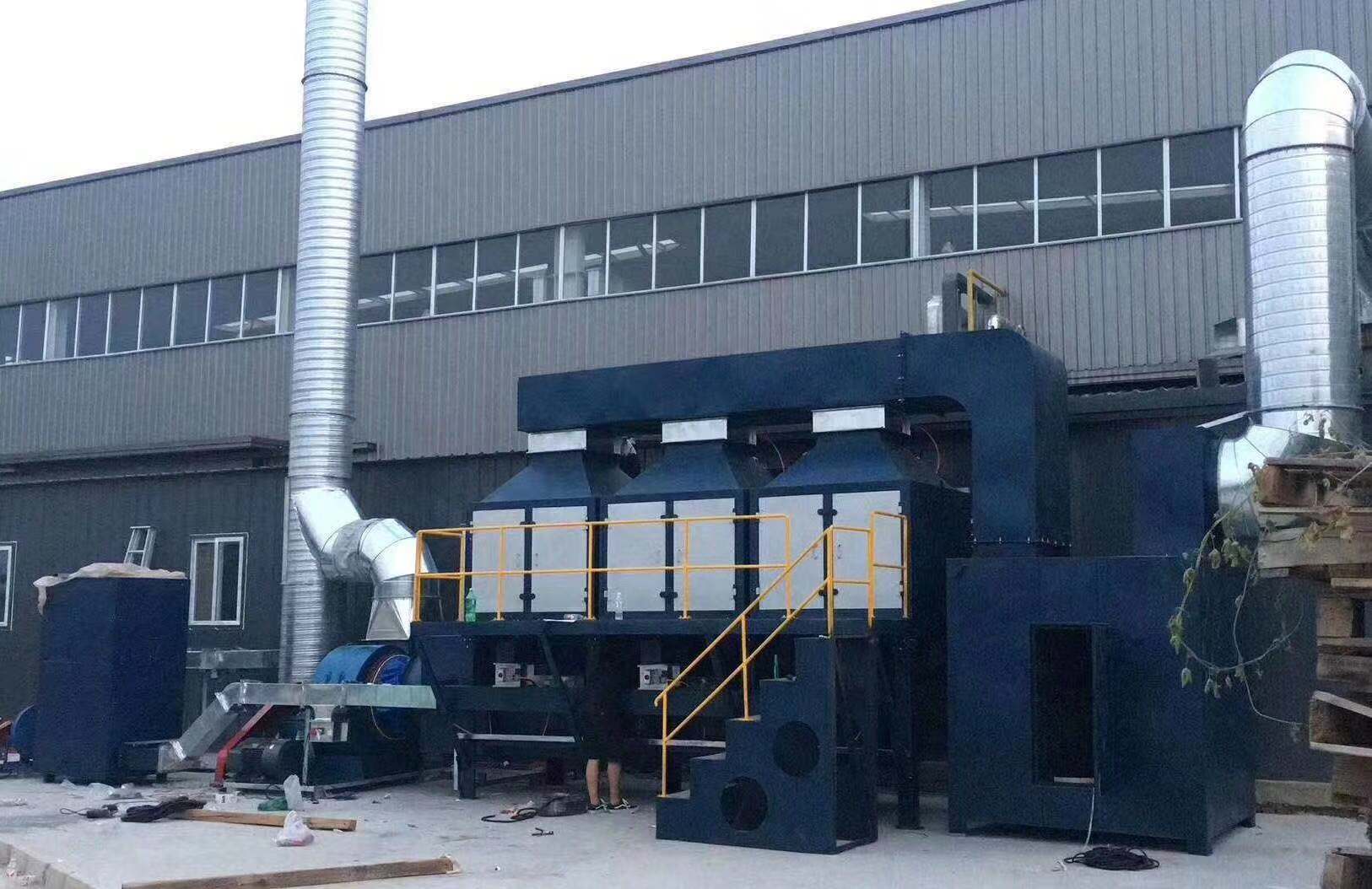 催化燃烧脱氟设备